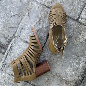 Also Olive Woven Block Heels size 6